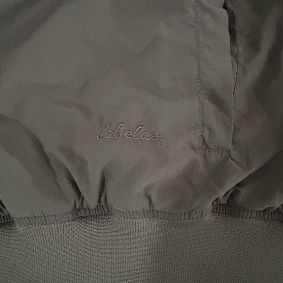 Cabela's Olive V-Neck Pullover - Picture 2 of 4